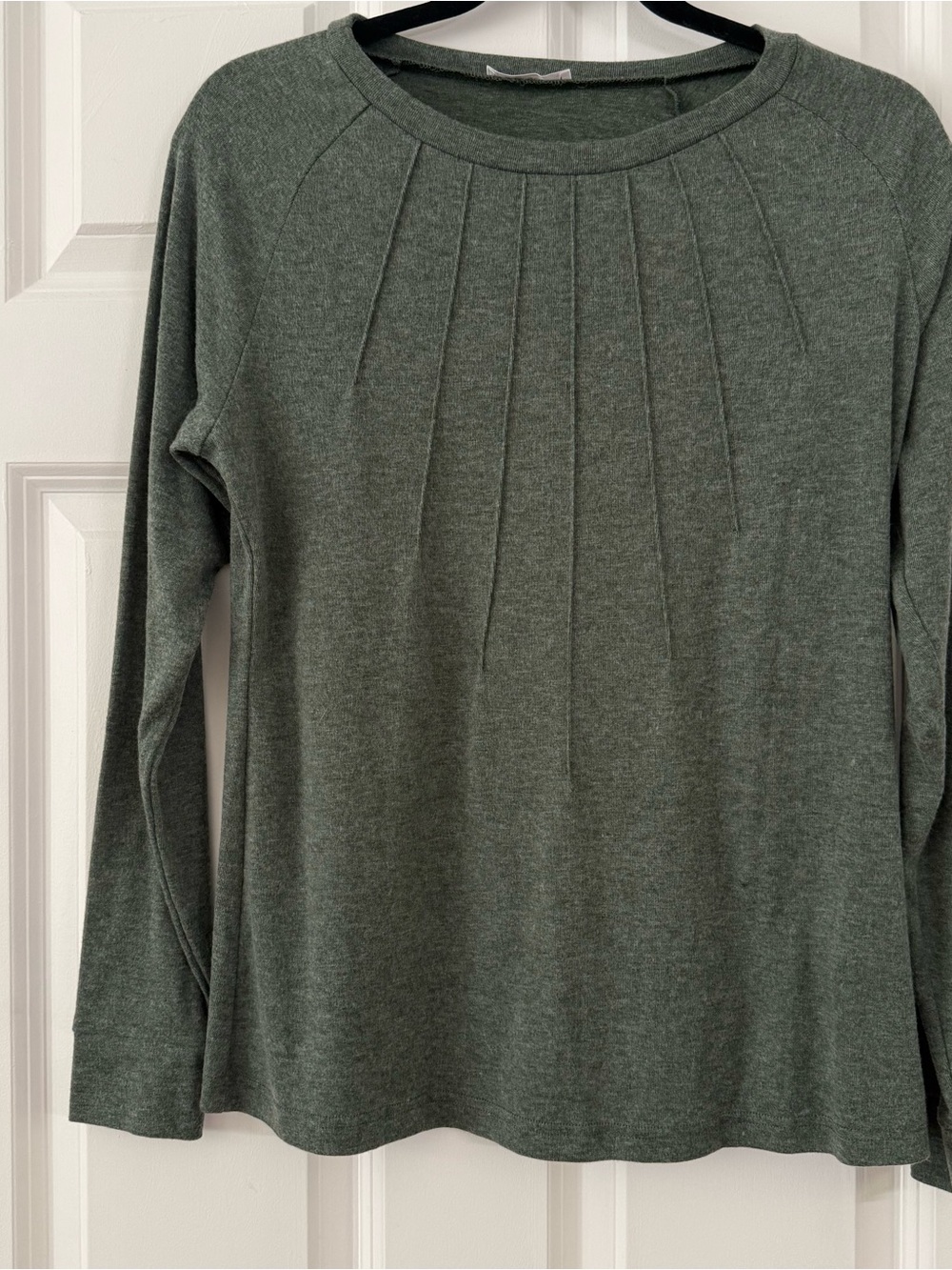Women’s Olive Green Pleated Front Long Sleeve Top